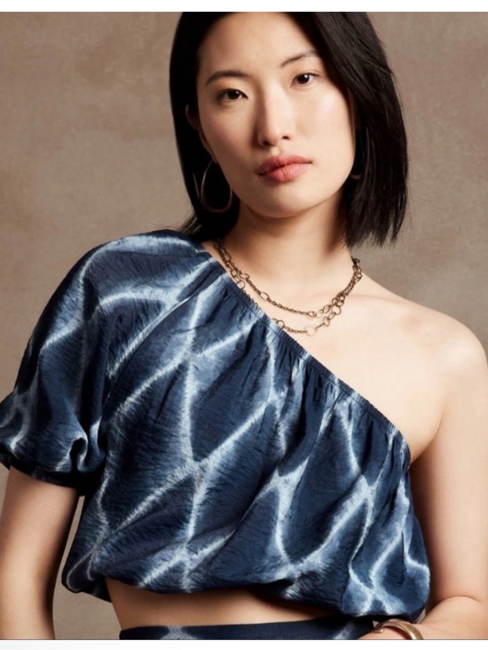 Banana Republic Women's Blue Tie-Dye Off-the-Shoulder Crop Top Sz Large Petite